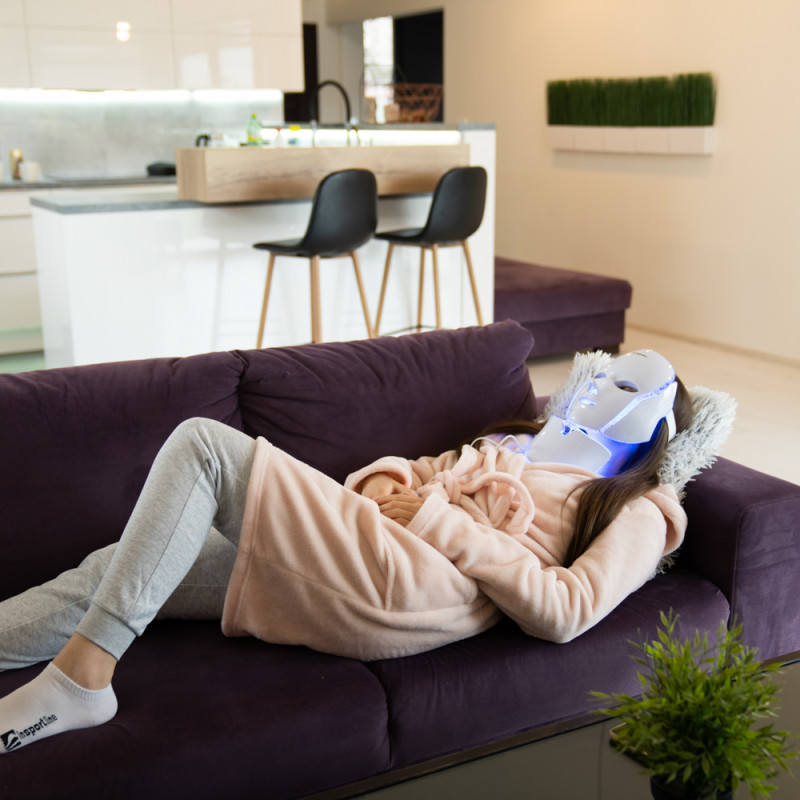 Світлодіодна маска для обличчя/шиї Світлотерапія inSPORTline Hilmana